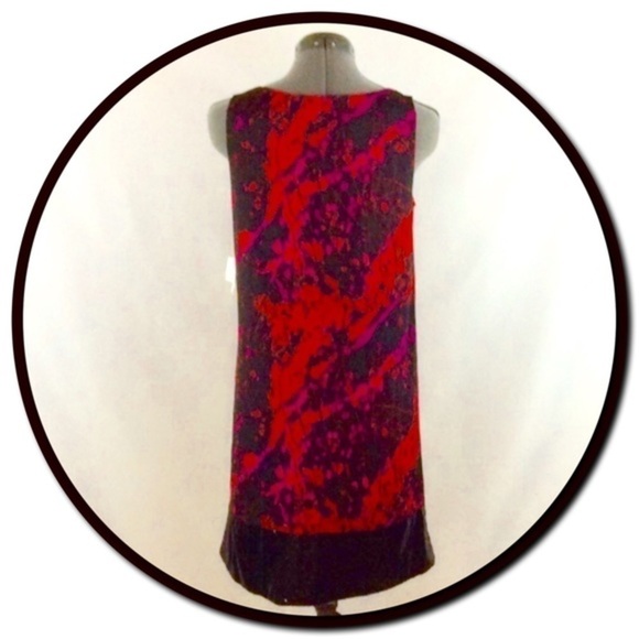 mac and Jac 💕Unique Dress with Black Sequin Hem💕 - Picture 2 of 4